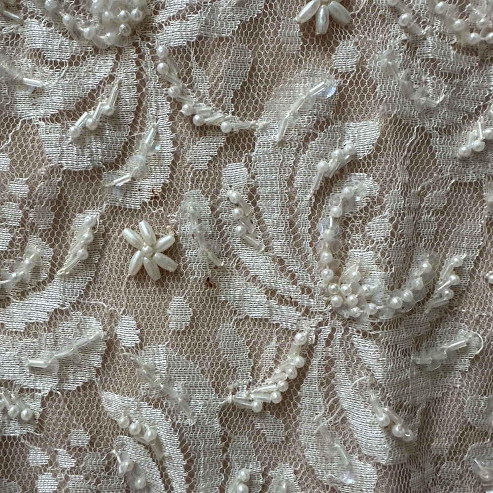 VTG Nude Beige Lace Pearl Beaded Dress- UPDATED PHOTOS w MEASUREMENTS - Picture 5 of 16